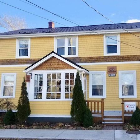 Sunny Home B&B Charlottetown Bagian luar foto